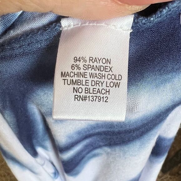 Maria Gabrielle Tie Dye Top - Picture 7 of 8